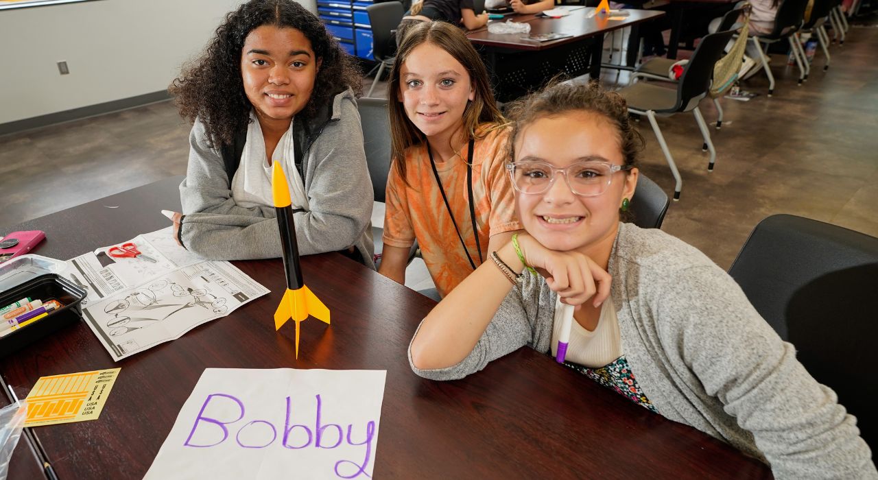 Workshop The Fundamentals Of Leadership Space Center Houston   Web2023 Girlstem03 